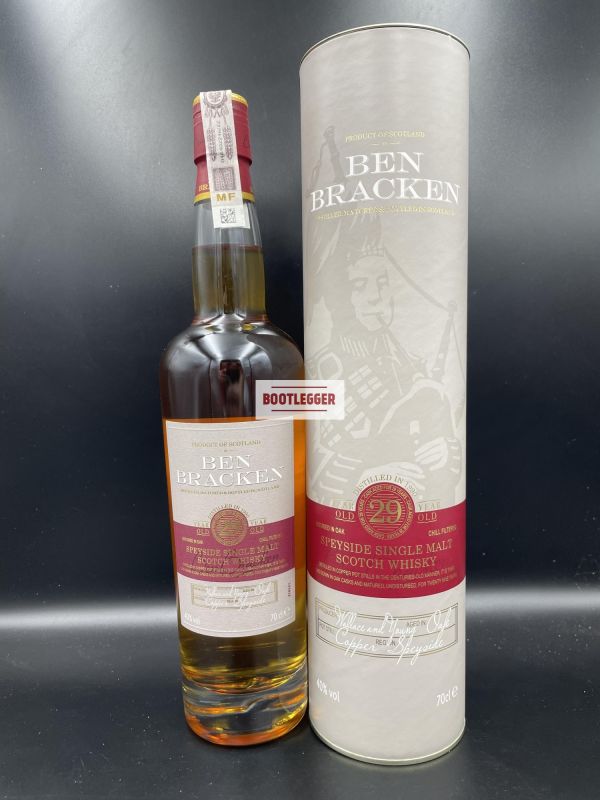 Ben Bracken 29 Years Old 0,7л
