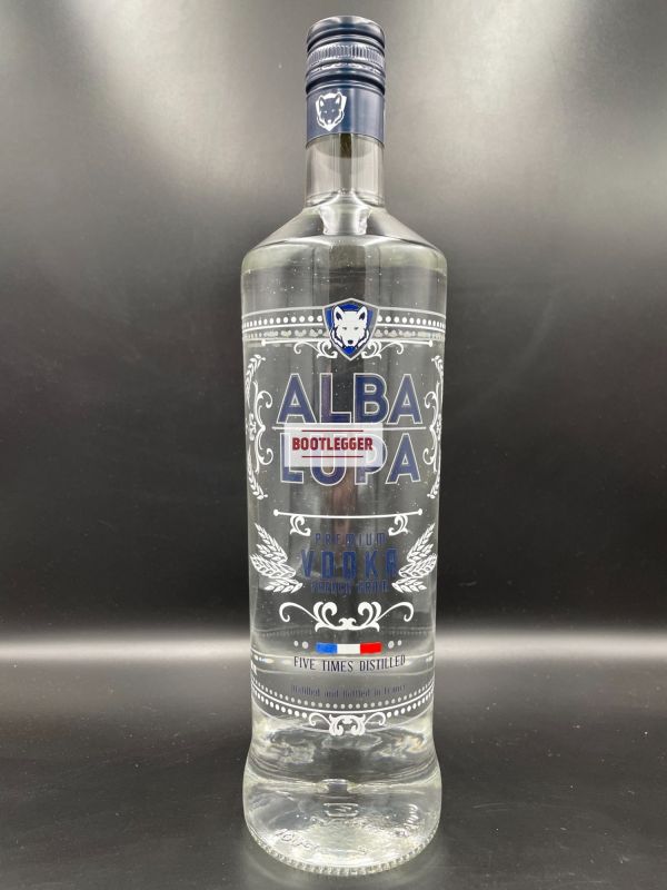 Alba Lupa Vodka 1л