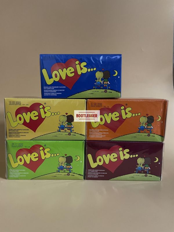 Жвачки Love is (100шт)