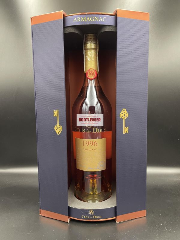 Cles des Ducs 1996г 0,7л