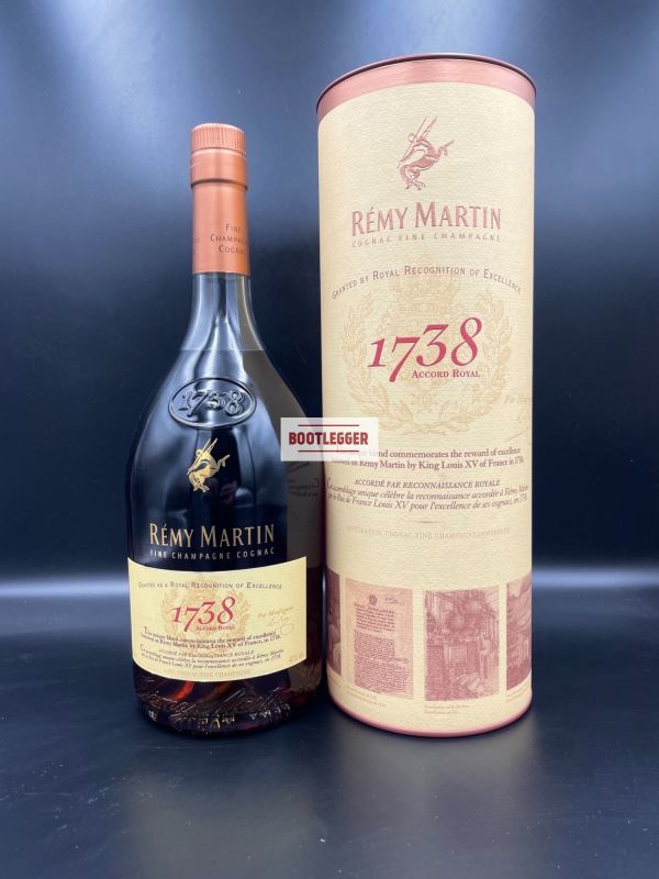 Remy Martin 1738 Accord Royal 0,7л